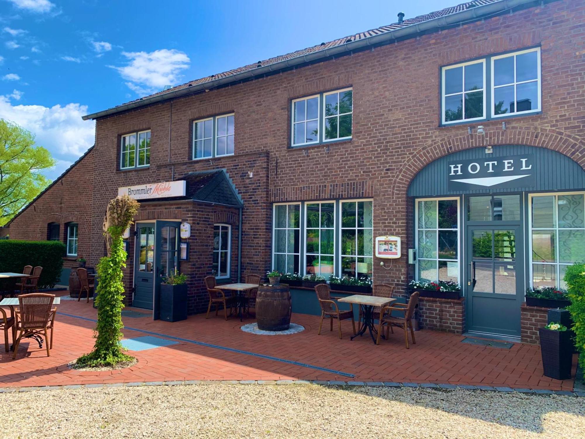 Hotel & Restaurant Brommler Muehle Gangelt Eksteriør billede